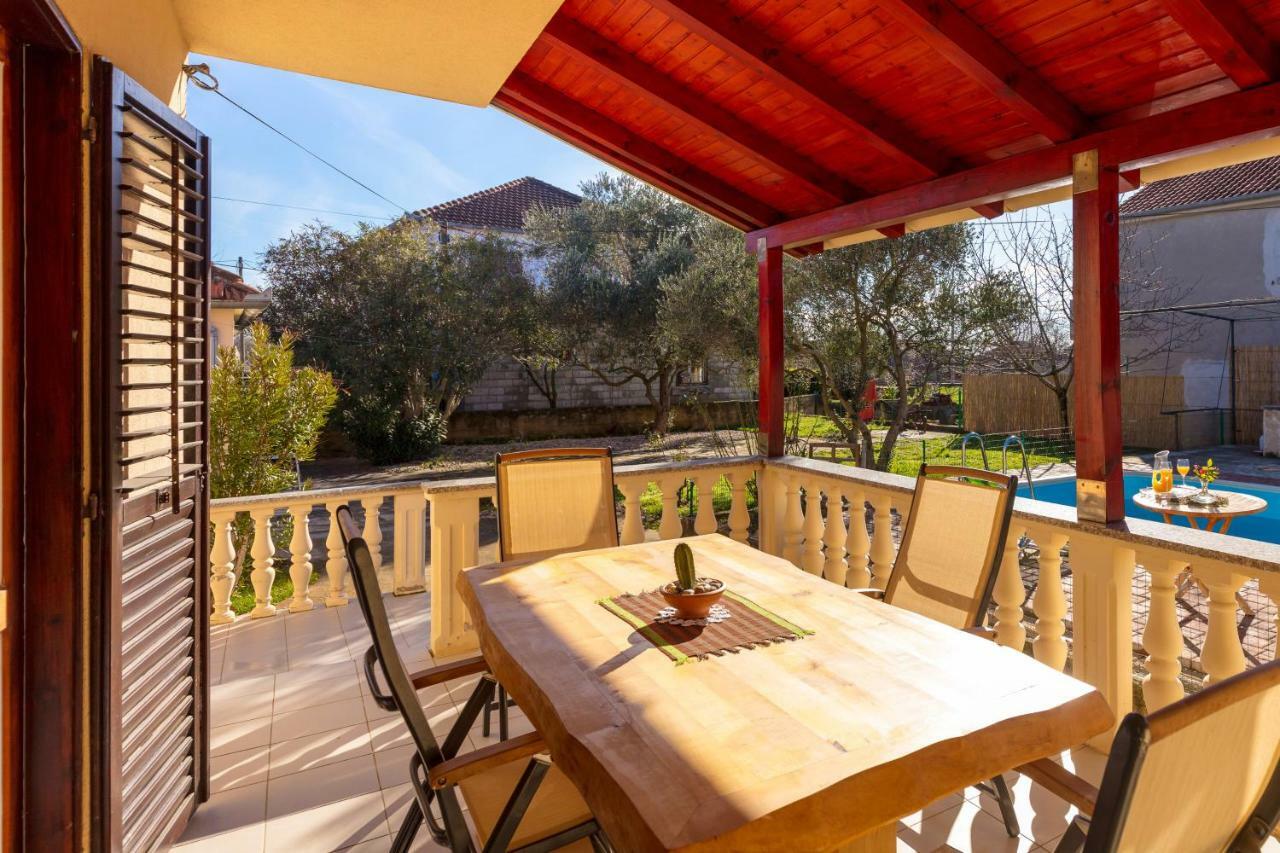 Vacation Home Duilo Donji Zemunik Dış mekan fotoğraf
